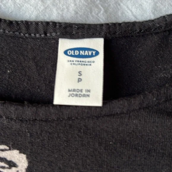 Old Navy black floral dress. Size small - Picture 2 of 2